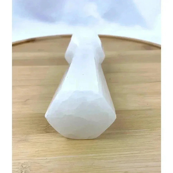 6" Natural Selenite Tower Carved Quartz Crystal Wand Healing 348 g - Picture 4 of 12